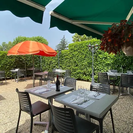 Hotel Campanile Sud 3*