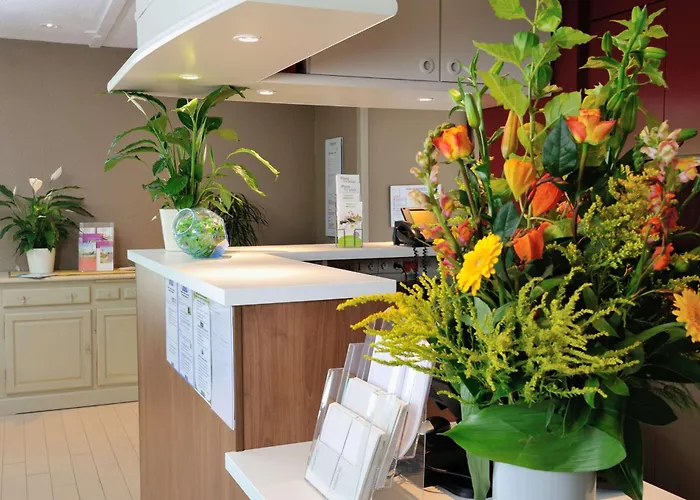 Hotell Campanile Sud Valence (Drome)