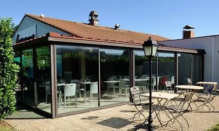 钟楼瓦伦斯南酒店 酒店 3*