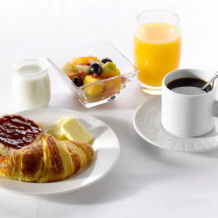 Campanile Sud Hotel 3*