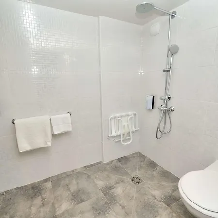 Campanile Sud 3* Βαλένς