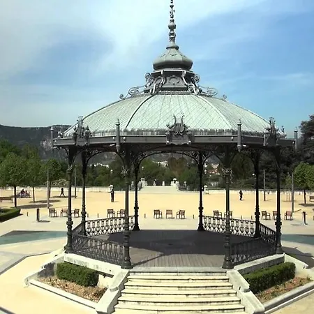 Campanile Sud ホテル
