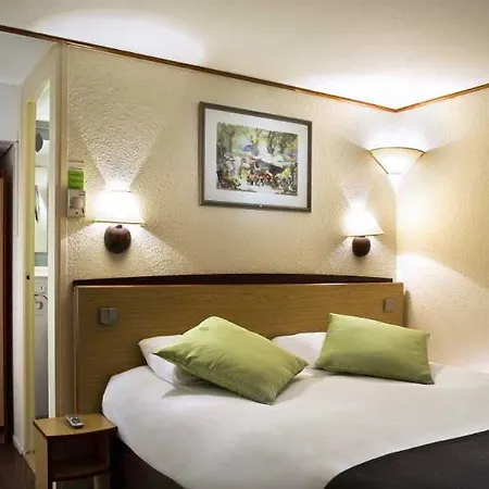Campanile Sud Otel